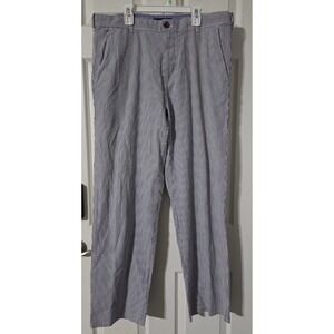 Izod Men's White/Blue Seersucker Straight Fit Chino Pants 34x30